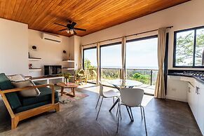 Sea View Paradise Retreat by Sea N' Rent