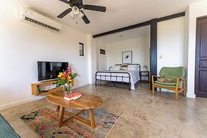 Sea View Paradise Retreat by Sea N' Rent