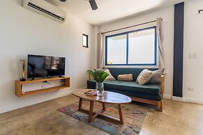 Sea View Paradise Retreat by Sea N' Rent