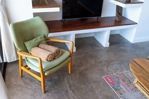 Sea View Paradise Retreat by Sea N' Rent