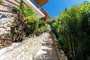 Sea View Paradise Retreat by Sea N' Rent