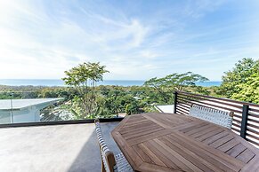 Sea View Paradise Retreat by Sea N' Rent