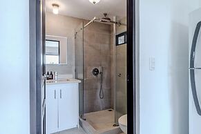 Sea View Paradise Retreat by Sea N' Rent