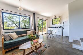 Sea View Paradise Retreat by Sea N' Rent