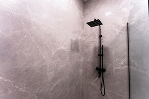 Sea View Paradise Retreat by Sea N' Rent