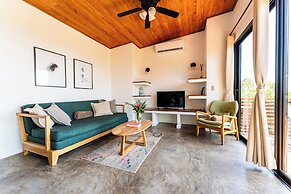 Sea View Paradise Retreat by Sea N' Rent