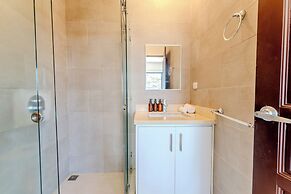 Sea View Paradise Retreat by Sea N' Rent