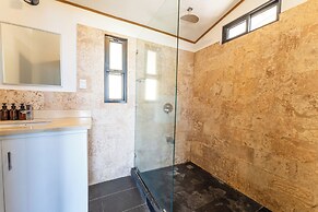 Sea View Paradise Retreat by Sea N' Rent