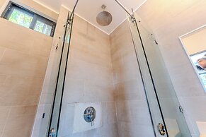 Sea View Paradise Retreat by Sea N' Rent