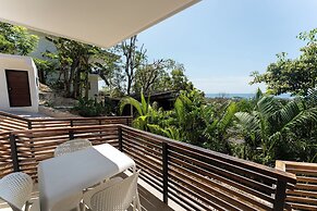 Sea View Paradise Retreat by Sea N' Rent