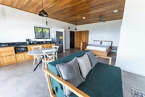 Sea View Paradise Retreat by Sea N' Rent