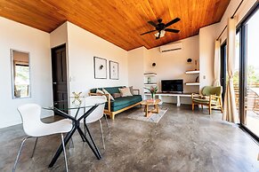 Sea View Paradise Retreat by Sea N' Rent