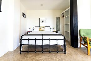 Sea View Paradise Retreat by Sea N' Rent