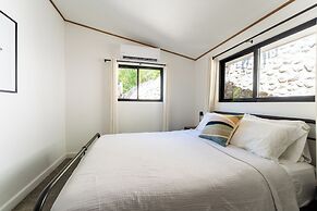 Sea View Paradise Retreat by Sea N' Rent