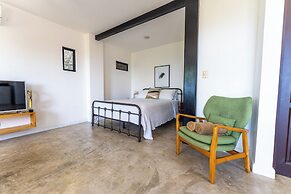 Sea View Paradise Retreat by Sea N' Rent