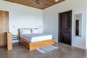 Sea View Paradise Retreat by Sea N' Rent