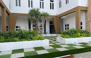 Hillside Royal Suites Katsina