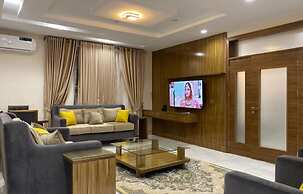 Hillside Royal Suites Katsina