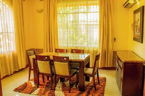 Amariah Apartments Bahari Beach