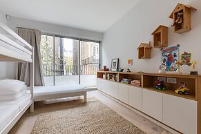 Simon Close by Onefinestay