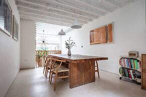 Simon Close by Onefinestay