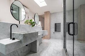 Simon Close by Onefinestay