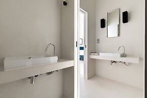 Simon Close by Onefinestay