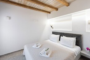 Lameriana Secret Village Collections