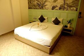 Sampanna Inn