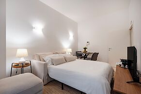 Private Luxury Suite in Bari Center