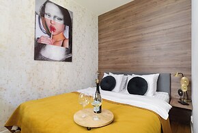 Lumina beautiful apartment Warsaw