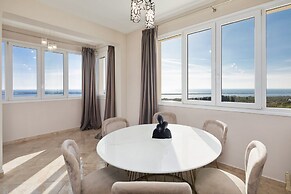 Villa Mediterranean View