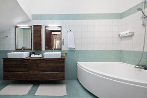 Villa Mediterranean View