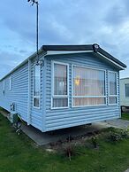 3 Bedroom Stunning Caravan Justin