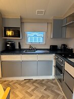3 Bedroom Stunning Caravan Justin