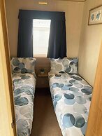 3 Bed Caravan Rob in Rhyl