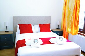 Edinburgh Mansion Retreat