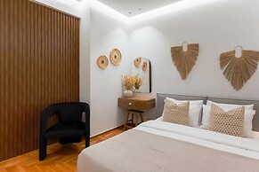 Phaedrus Living Kolonaki Maple Residence