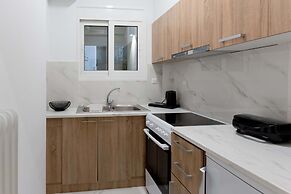 Phaedrus Living Kolonaki Maple Residence