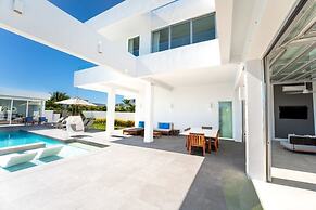 Luxury 3bdr Villa, Oceanview, Hotel Amenities v4