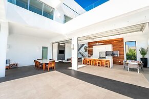 Luxury 3bdr Villa, Oceanview, Hotel Amenities v4