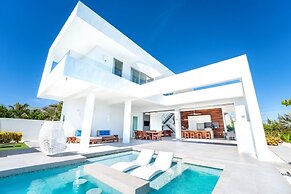 Luxury 3bdr Villa, Oceanview, Hotel Amenities v4