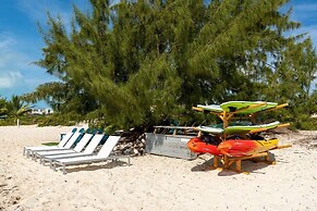 2bdr Oceanside Vacation Villa, Hotel Amenities v3