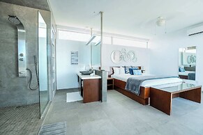 Beachside Villa, Amazing Views, Hotel Amenities v5