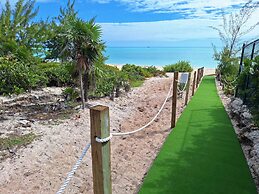 Beachside Villa, Amazing Views, Hotel Amenities v5