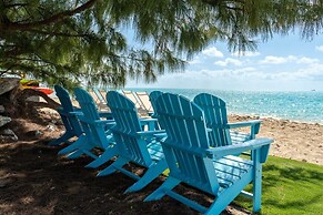 Beachside Villa, Amazing Views, Hotel Amenities v5