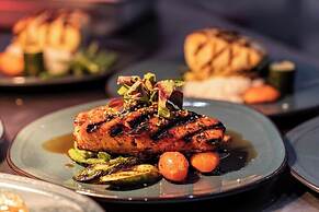 Family Beachside Villa With Hotel Amenities v7