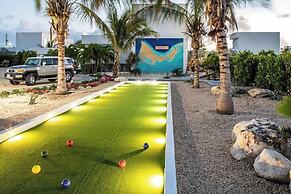 Family Beachside Villa With Hotel Amenities v7