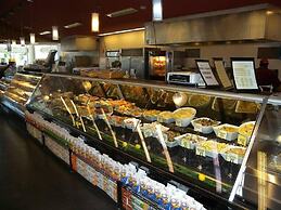 New Seaside Vacation Villa With Hotel Amenities v9