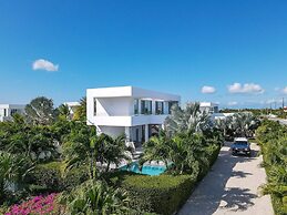 Vacation Villa, Oceanview and Hotel Amenities v1